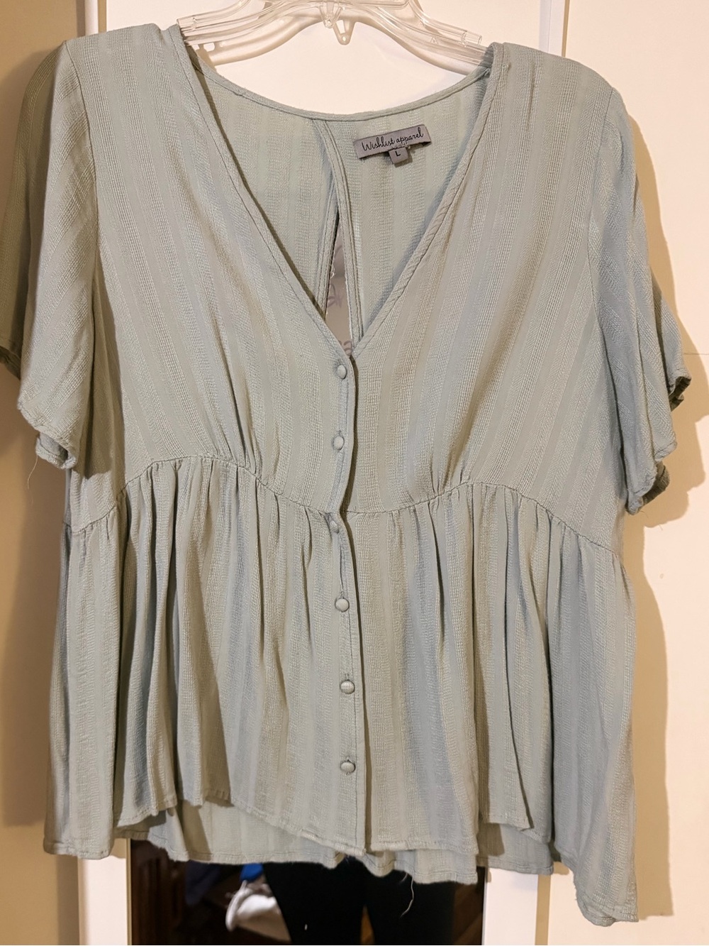 Willow & Clay Sage Button-Front Peplum Blouse